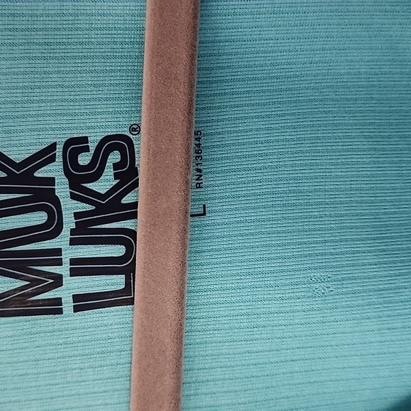 Muk Luks Lightweight Sweater - Picture 2 of 9